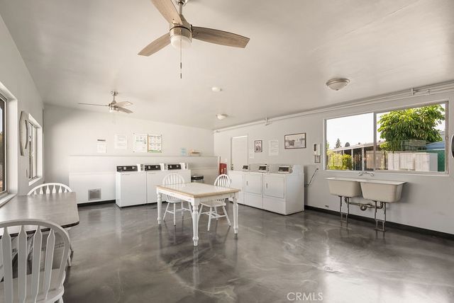 840 E Foothill 84, Azusa, CA 91702