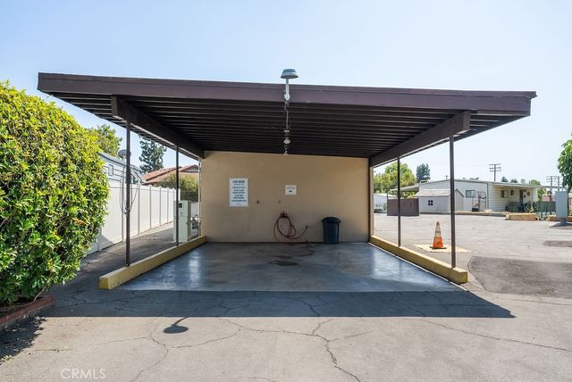 840 E Foothill 84, Azusa, CA 91702