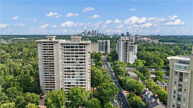 2575 Peachtree Road NE 4H, Atlanta, GA 30305