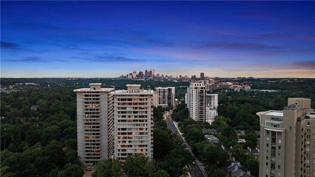 2575 Peachtree Road NE 4H, Atlanta, GA 30305