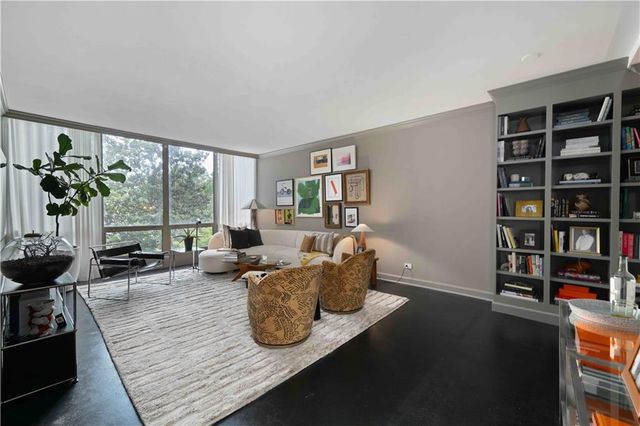 2575 Peachtree Road NE 4H, Atlanta, GA 30305