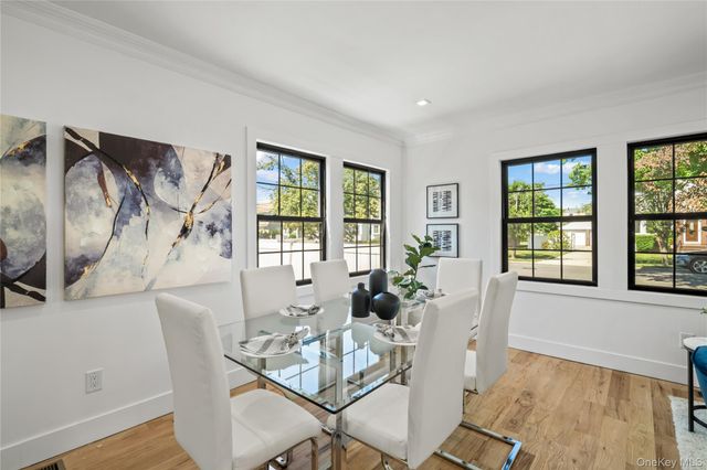 149 Fendale Street, Franklin Square, NY 11010