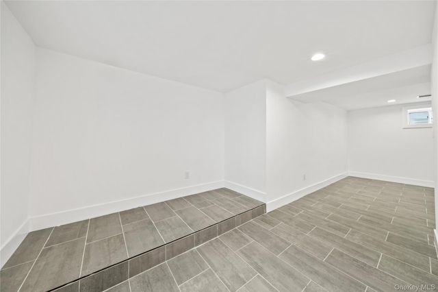 149 Fendale Street, Franklin Square, NY 11010
