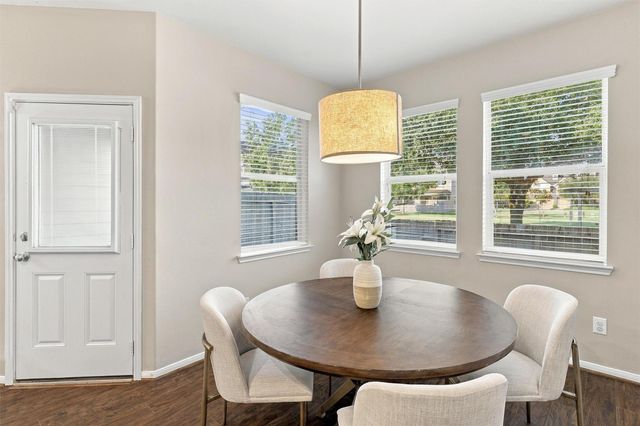8323 Lamond Lane, Houston, TX 77095