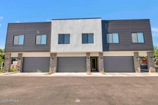 3900 N 30TH Street 2, Phoenix, AZ 85016