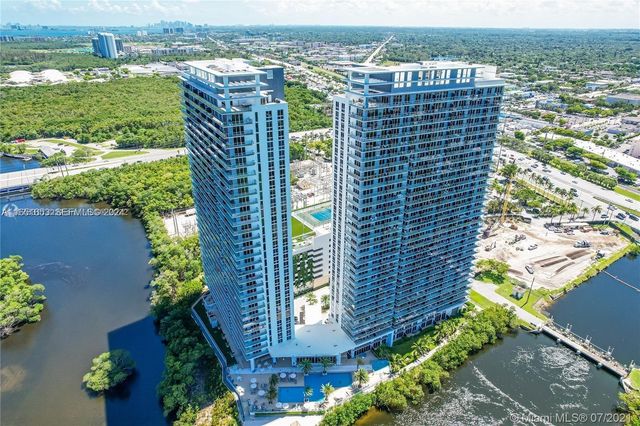 16385 Biscayne Boulevard 1201, North Miami Beach, FL 33160
