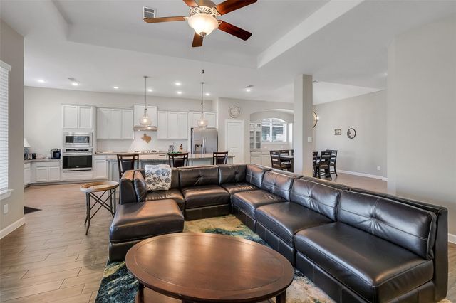 2211 Hays Ranch Drive, Richmond, TX 77469