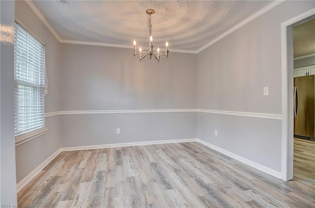 517 Shakespeare DR, Virginia Beach, VA 23452