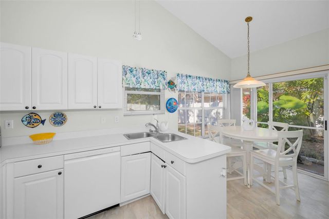 3061 OVERLOOK PLACE, Clearwater, FL 33760