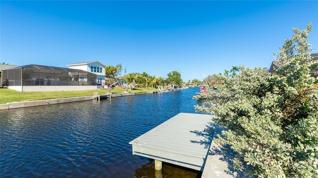 5004 CORAL LAKE DRIVE, Bradenton, FL 34210