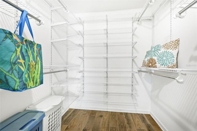 5004 CORAL LAKE DRIVE, Bradenton, FL 34210