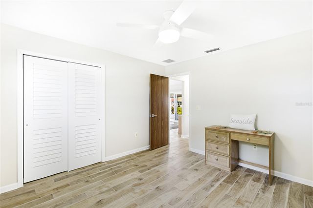 5004 CORAL LAKE DRIVE, Bradenton, FL 34210