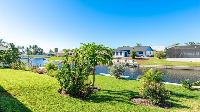 5004 CORAL LAKE DRIVE, Bradenton, FL 34210