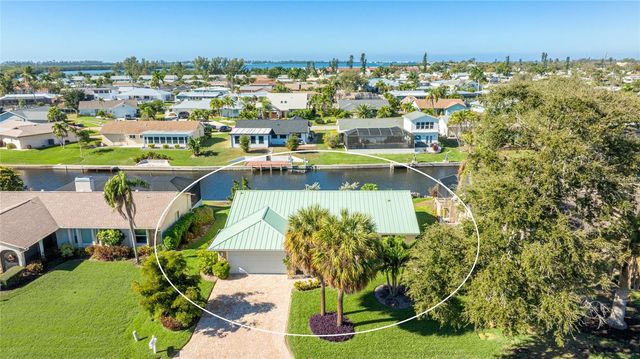 5004 CORAL LAKE DRIVE, Bradenton, FL 34210