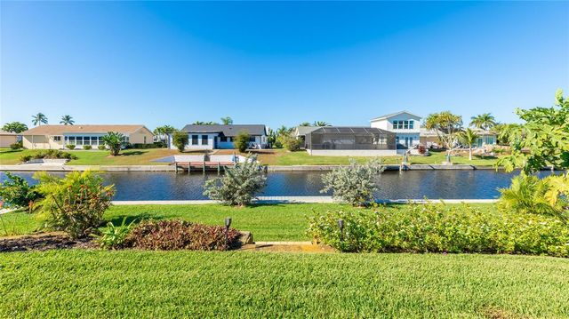 5004 CORAL LAKE DRIVE, Bradenton, FL 34210