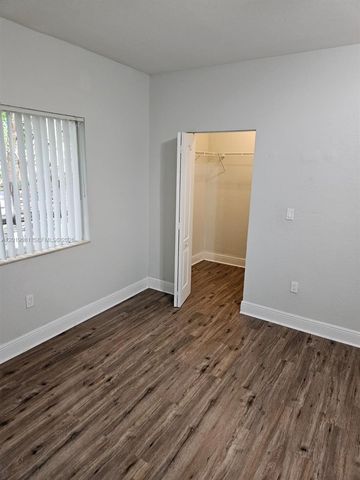1517 NE 3rd Ave 0, Fort Lauderdale, FL 33304