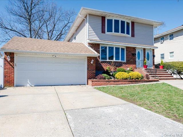 472 Kirkman Avenue, Elmont, NY 11003