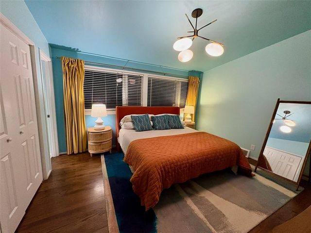 7714 Fairway Street, Prairie Village, KS 66208