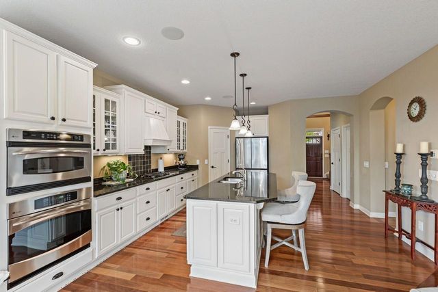 5897 Upland Lane N, Plymouth, MN 55446