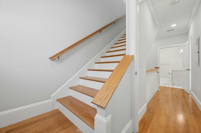 140 Main St B, Upton, MA 01568