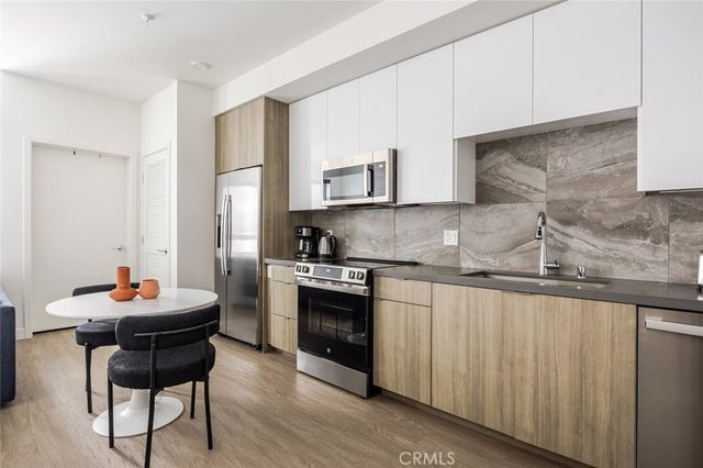 511 S Harbor 414, San Pedro, CA 90731