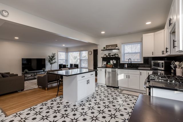 7444 Keeler Avenue, Skokie, IL 60076