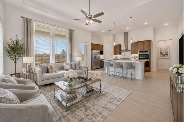13613 Windward Mist Drive, Texas City, TX 77568
