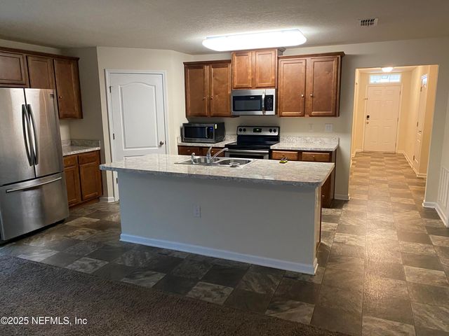 1951 APRIL OAKS Drive, Jacksonville, FL 32221