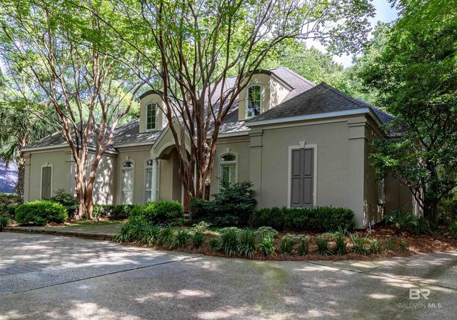 5 St Charles Place, Daphne, AL 36526