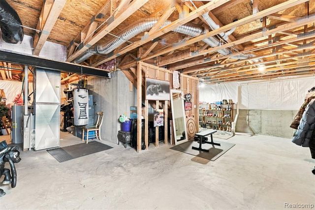 435 Old Farm Lane, Lapeer, MI 48446
