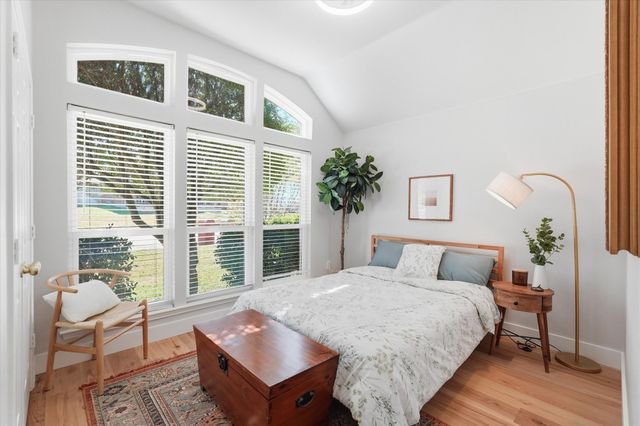 160 Pelican Cove Drive, Rockwall, TX 75087