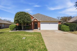 160 Pelican Cove Drive, Rockwall, TX 75087