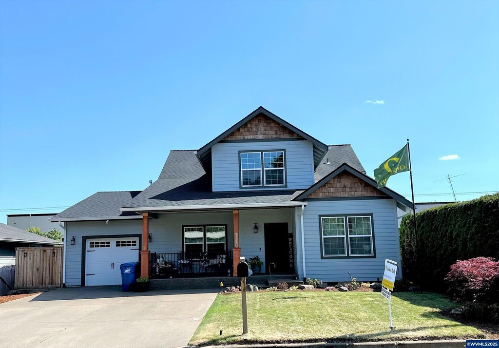 3516 Myrtle St, Woodburn, OR 97071