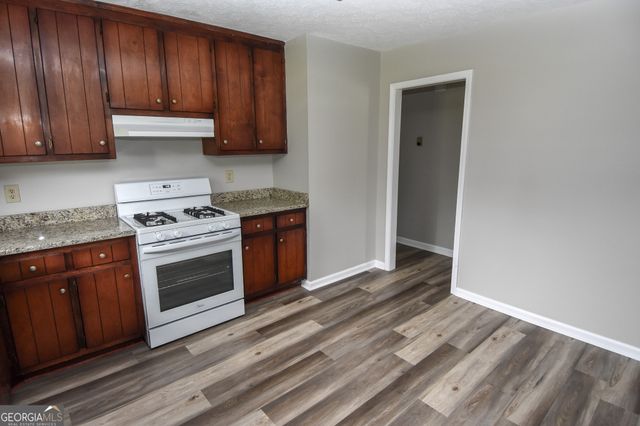 113 Meadowview Lane, Williamson, GA 30292