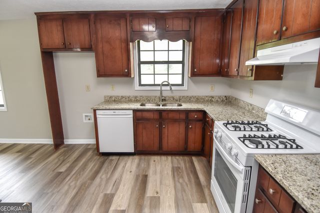 113 Meadowview Lane, Williamson, GA 30292