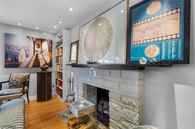 22 Arrowhead Rd, Morris Twp., NJ 07960