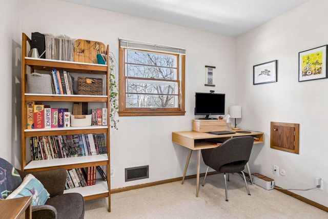 1210 Ottawa Avenue, West Saint Paul, MN 55118