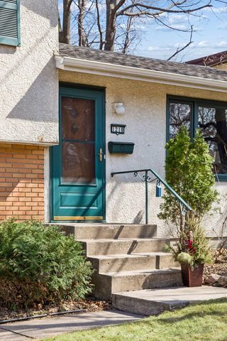 1210 Ottawa Avenue, West Saint Paul, MN 55118