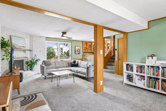 1210 Ottawa Avenue, West Saint Paul, MN 55118