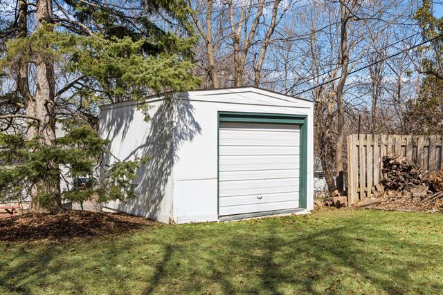 1210 Ottawa Avenue, West Saint Paul, MN 55118