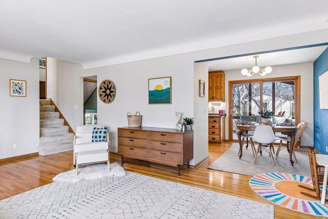 1210 Ottawa Avenue, West Saint Paul, MN 55118