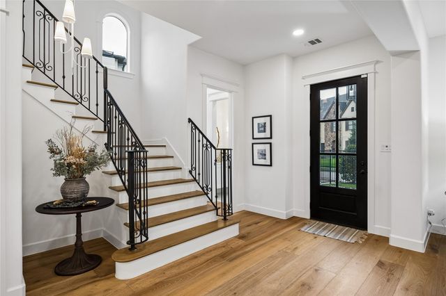 2031 Sheridan Street A, Houston, TX 77030