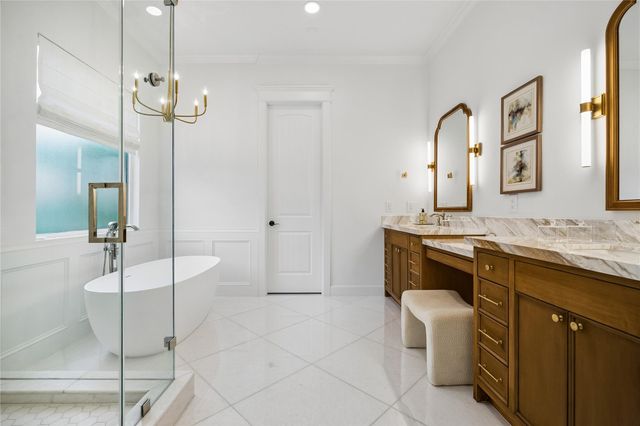 2031 Sheridan Street A, Houston, TX 77030