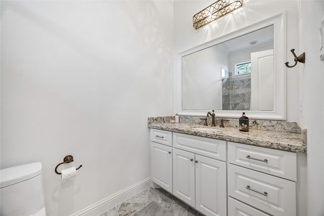 2031 Sheridan Street A, Houston, TX 77030
