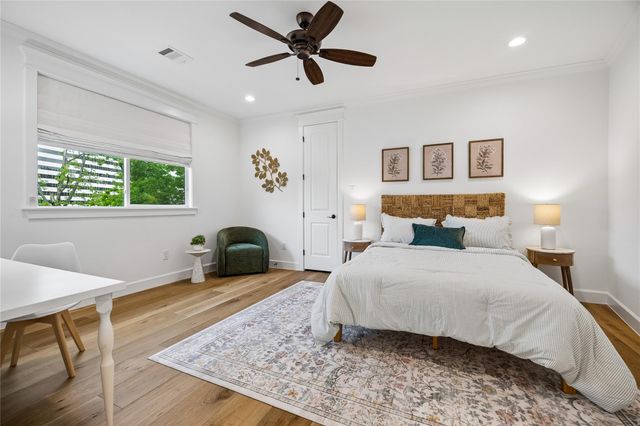 2031 Sheridan Street A, Houston, TX 77030
