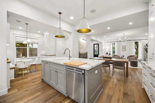 2031 Sheridan Street A, Houston, TX 77030