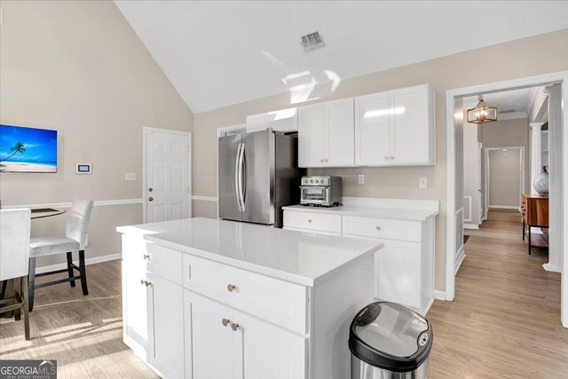 752 Stone Breeze Lane, Stone Mountain, GA 30087