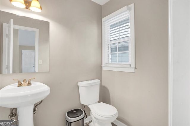 752 Stone Breeze Lane, Stone Mountain, GA 30087