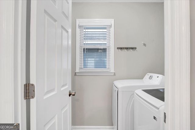 752 Stone Breeze Lane, Stone Mountain, GA 30087