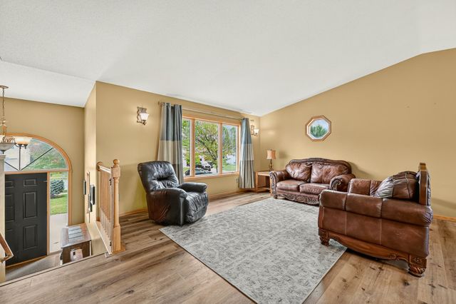 6159 Ripley Lane NW, Rochester, MN 55901